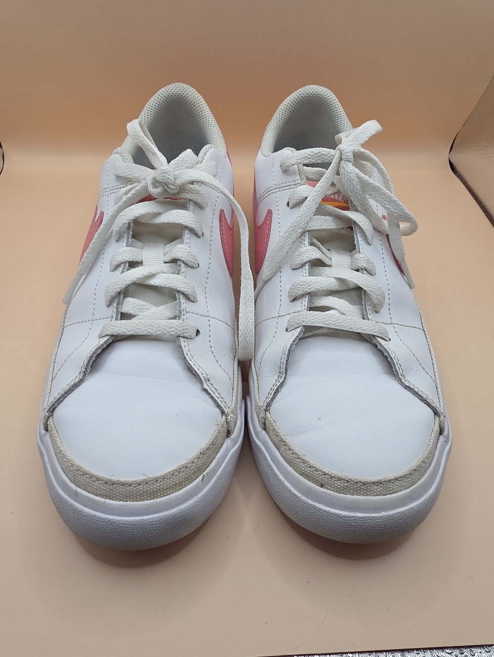 💕 Nike Court Legacy DA5380-118 Youth 7Y White Pink Unisex Kids Sneaker - Picture 3 of 8